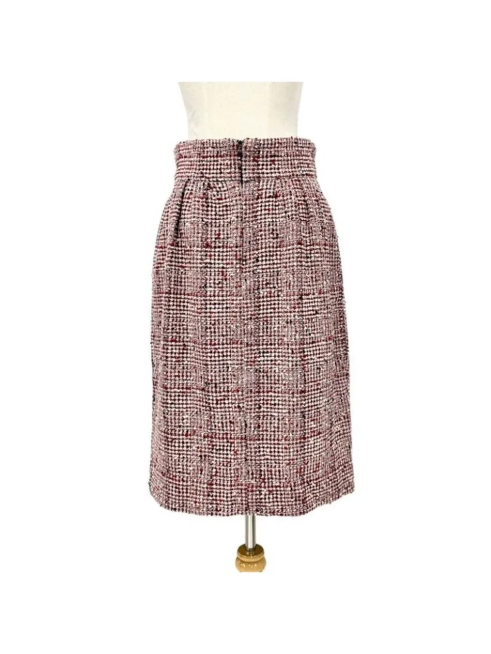 Chanel Red Tweed Middle Skirt